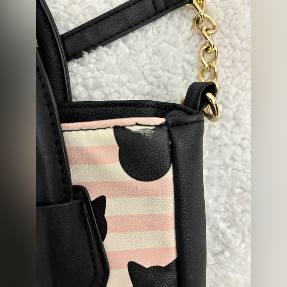 Betsey Johnson Cat Purse - Picture 5 of 8